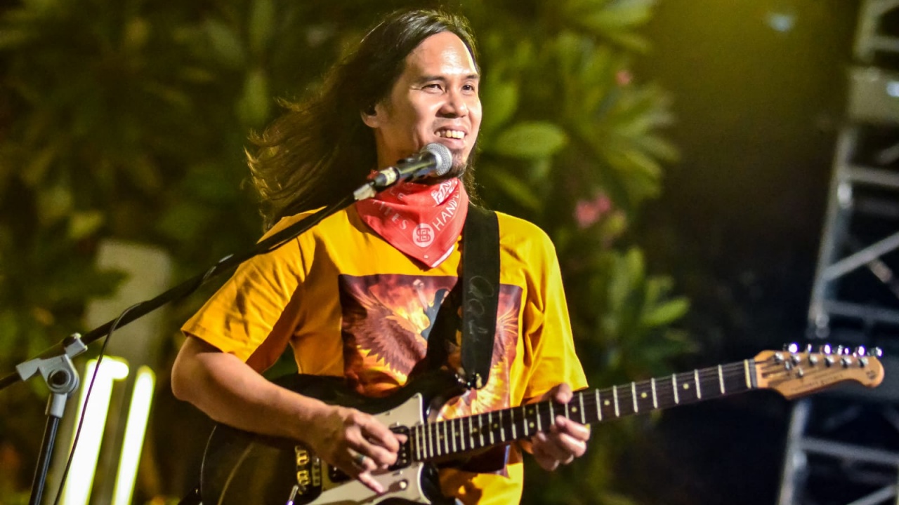 Gitaris DRIVE Luncurkan Album Proyek Solo Bertajuk 'Solivagant'