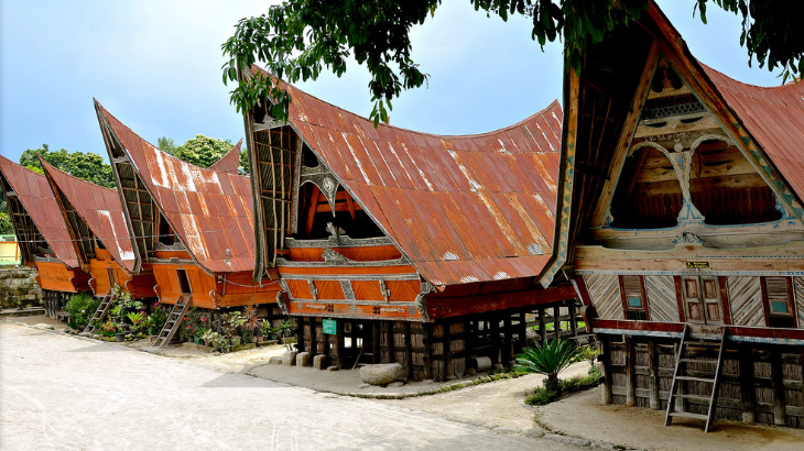Rumah Adat Batak/Rumah Bolon. (Foto/flickr.com)