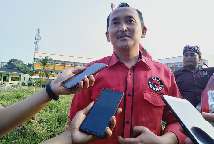 Ketua DPD PDI-Perjuangan Banten Ade Sumardi