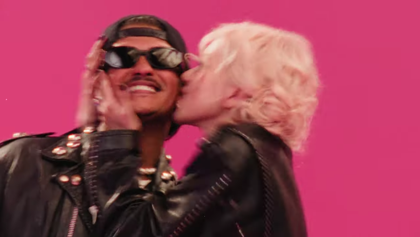 Lirik Lagu APT Rose BLACKPINK feat Bruno Mars