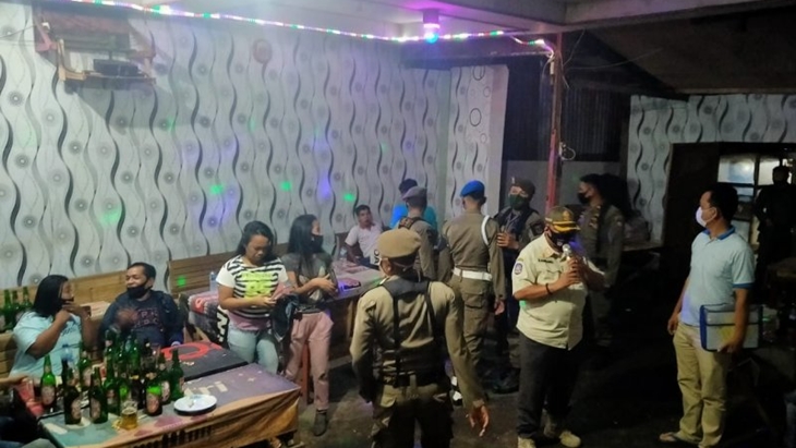 Gerebek Panti Pijat Vins 3 di Gading Serpong, Polisi Amankan Terapis hingga Tamu