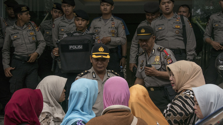 Cerita Sedih Korban Biro Umrah SBL, dari Janji-janji hingga Pinjam Sana-sini