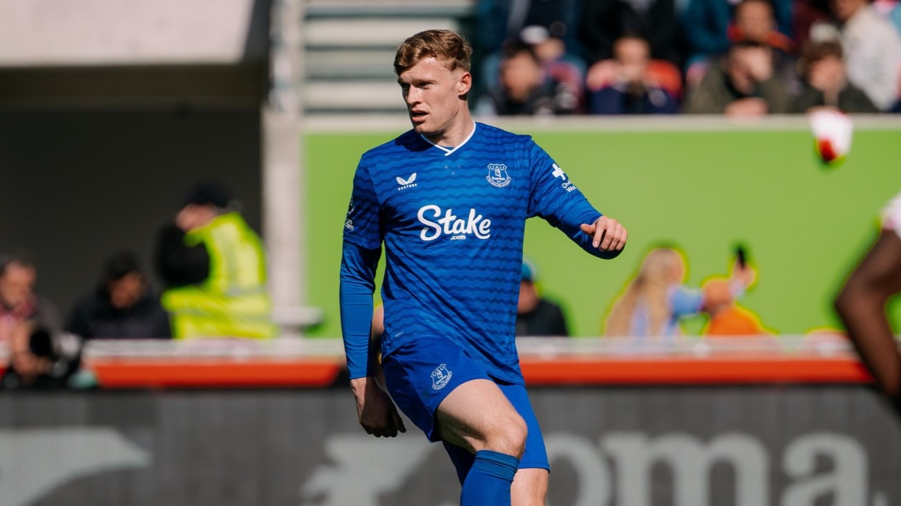 Manchester United pasang harga tinggi untuk Jarrad Branthwaite