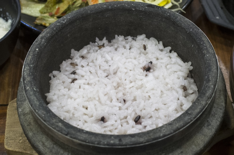 Enggak Bisa Lepas dari Nasi? Nih 3 Menu Nasi Khas Indonesia Kesukaan Bondan Winarno