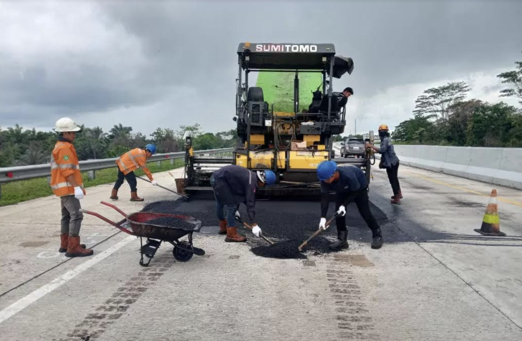 Pemerintah Poles Jalan Tol Trans Sumatera Hadapi Mudik Lebaran 2024