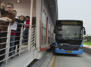 Transjakarta Buka Rute Menuju Lokasi Lebaran Betawi