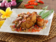 Resep Ayam Goreng Siram Sambal Matah 
