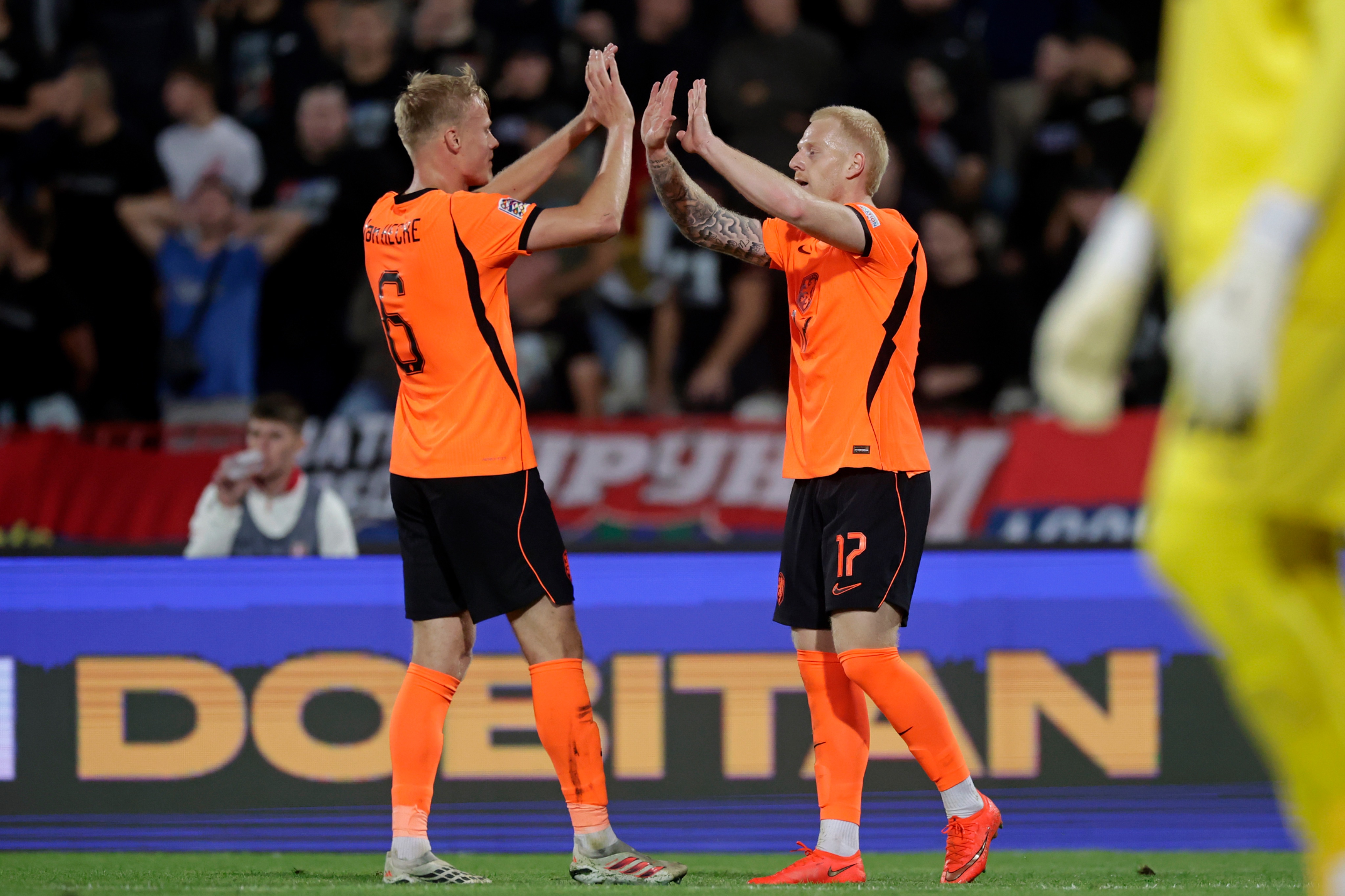 Xavi Hernandez Puji Mexx Meerdink, Pahlawan Belanda yang Bikin Serbia Bertekuk Lutut di UEFA Nations League