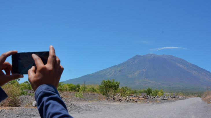 Kalau Warga Masih Nekat Daki Gunung Agung, TNI Bakal Bertindak