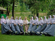 Mengapa Guru Lebih Terkenang Murid Bandel Saat Berstatus Alumnus 