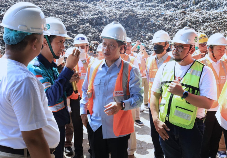 Menteri LH Resmikan Waste Crisis Center, untuk Atasi Darurat Sampah Nasional