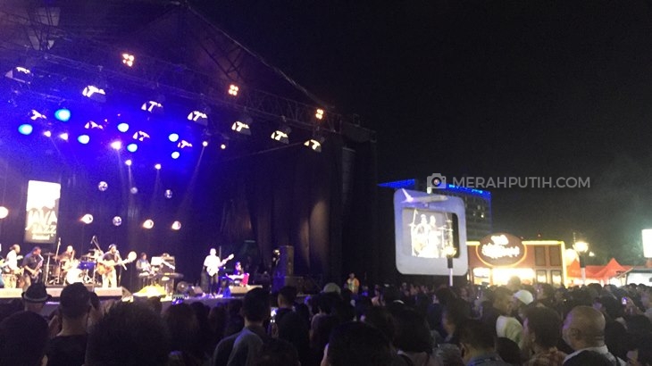 Lautan Manusia Di Java Jazz Festival 2018 Hari Pertama