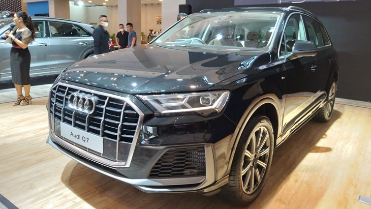 New Audi Q7 yang Gagah dan Nyaman