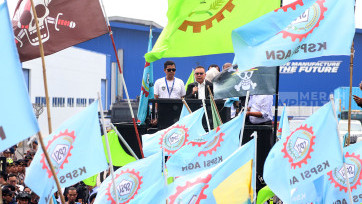 Pimpinan DPR Sidak Pabrik Ban Michelin Bahas Dugaan PHK Sepihak