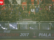 Aji Santoso Instruksikan Anak Asuhnya Main Lepas