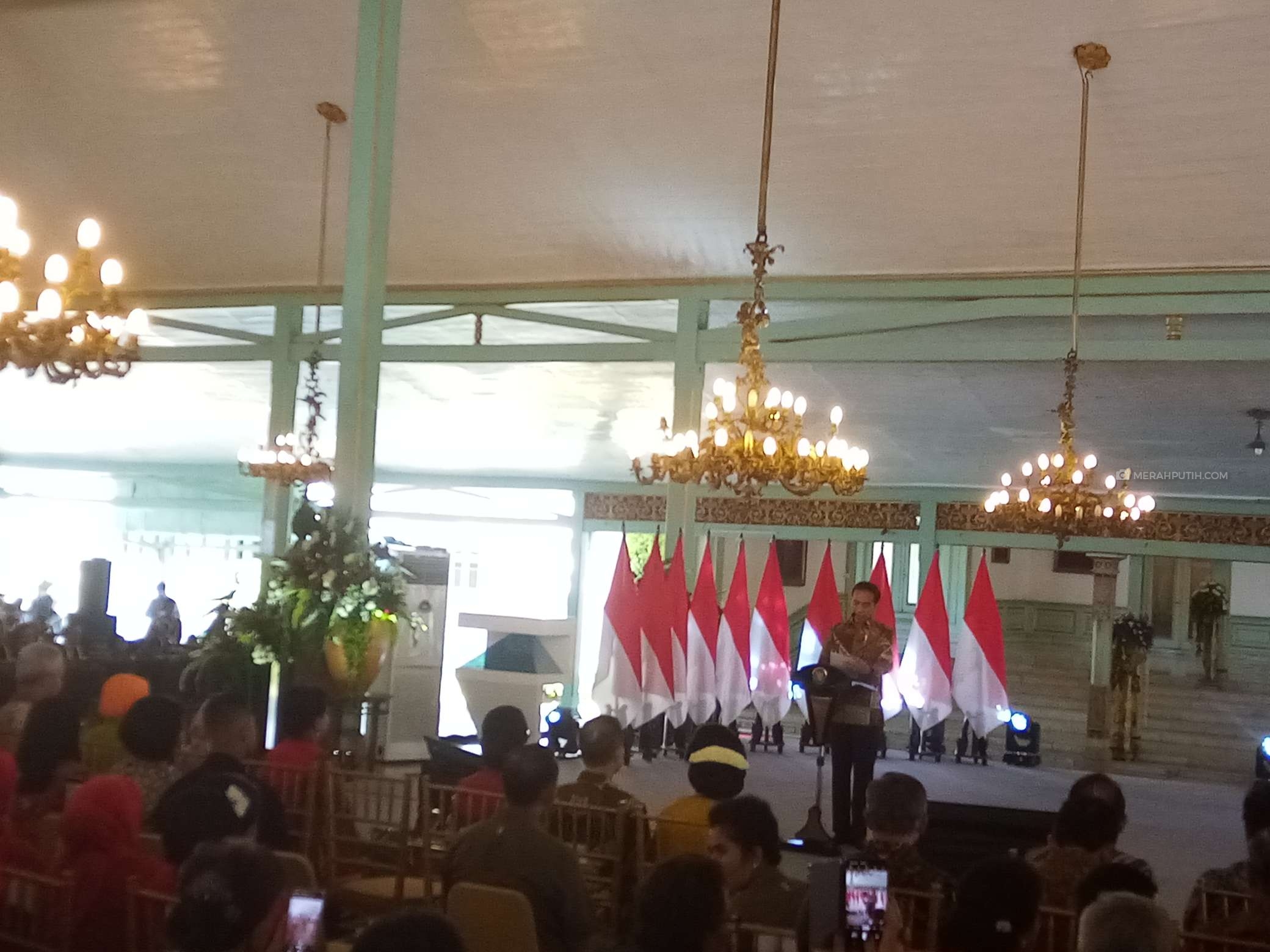 Ditanya Kapan Dilantik, Jokowi: Kok Tanya Saya?