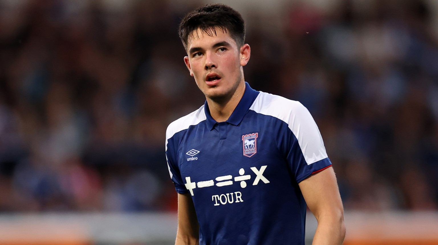 Elkan Baggott Resmi Masuk Skuad Ipswich Town di Premier League