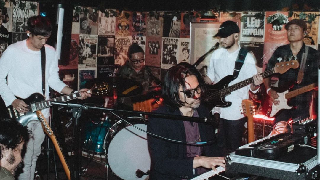 Zeke And The Popo akan Rilis Album 'Space in The Headlines' Secara Digital