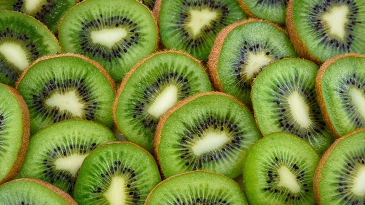 Rambut Sehat Berkat Kiwi