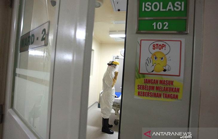 Ruang isolasi yang digunakan untuk perawatan pasien yang terkena virus MERS-CoV di RSPI Sulianti Saroso, Jakarta, Jumat (26/6/2015). ANTARA FOTO/Muhammad Adimaja/ed/aww/aa.