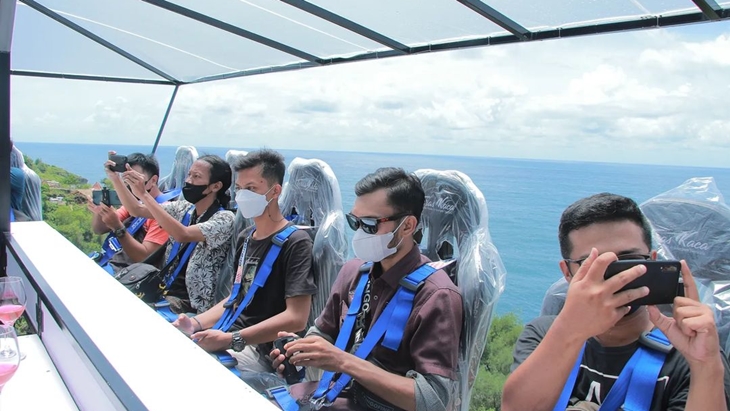  Wahana Ngopi in The Sky di Kabupaten Gunung Kidul DIY. (Foto: MP/IG @teraskaca) 