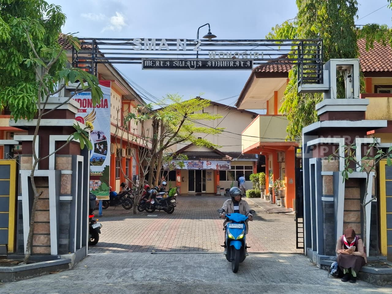110 Siswa SMAN 2 Wonogiri Keracunan MBG