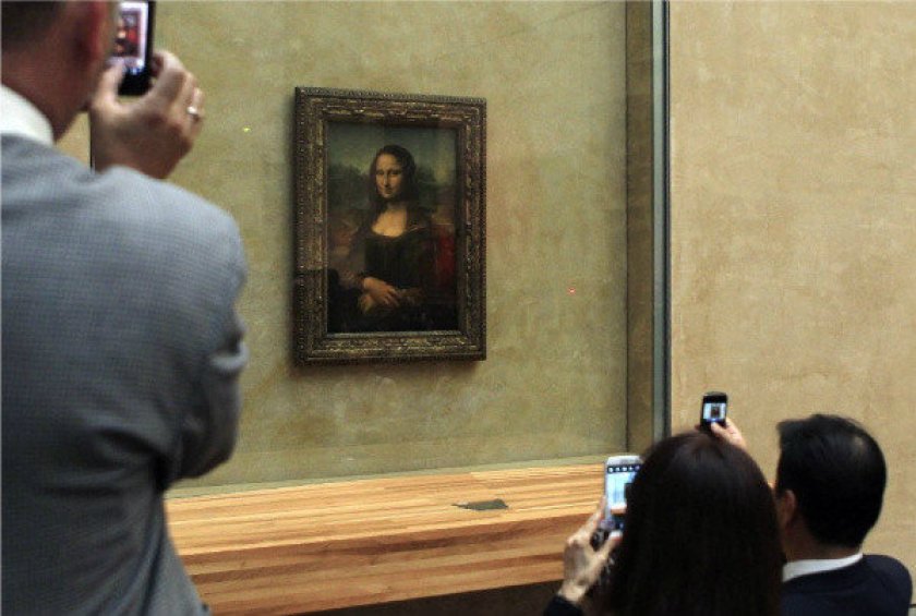 Lukisan Mona Lisa di Louvre Museum, Prancis. (Foto Los Angeles Times)