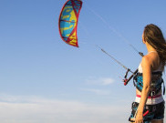 Pantai-Pantai Terbaik di Dunia untuk Kitesurfing, Impian Para Penggemar Olahraga Ekstrem