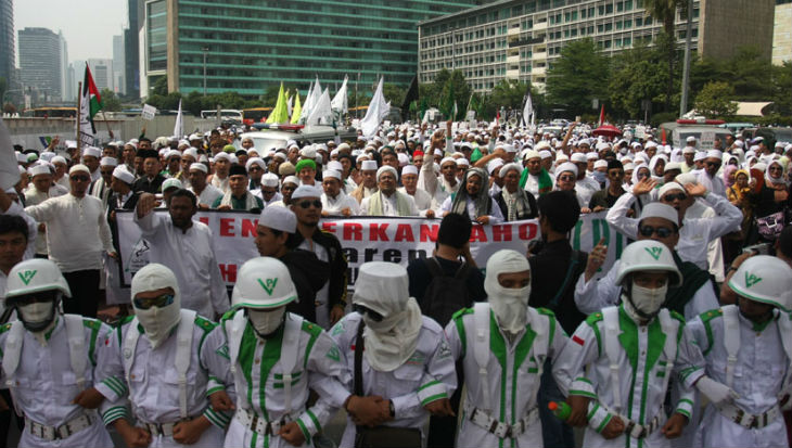 Kemendagri Buka-bukaan Alasan Belum Perpanjang Izin Ormas FPI