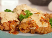 Cara Membuat Ayam Geprek Krim Bawang Putih Buat Buka Puasa
