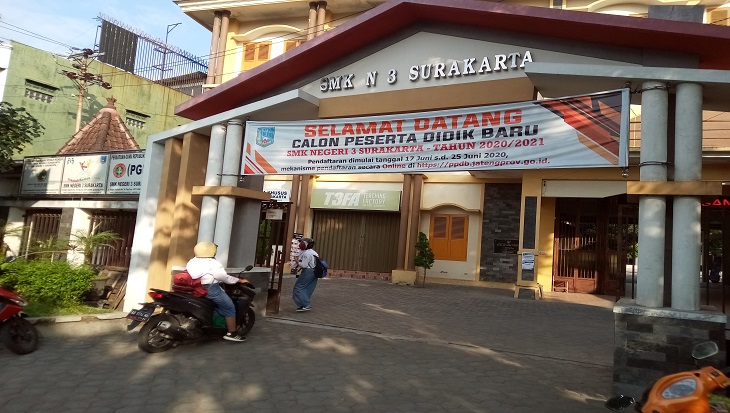 3 Solo sepi akibat Pemkot Solo memperpanjang Pendidikan Jarak Jauh (PJJ). (MP/Ismail)