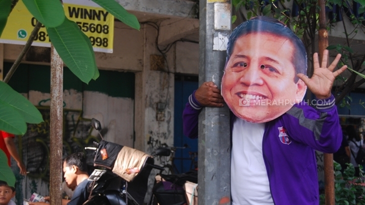 Nah Lho! Sosok Setnov Tampak Menikmati CFD di Solo