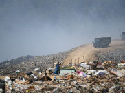 Status Darurat Kebakaran TPA Sarimukti Diambil Alih Pemprov Jabar