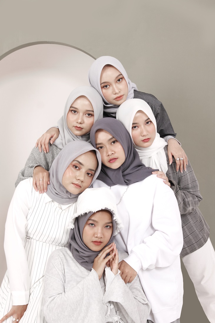 Putih Abu abu