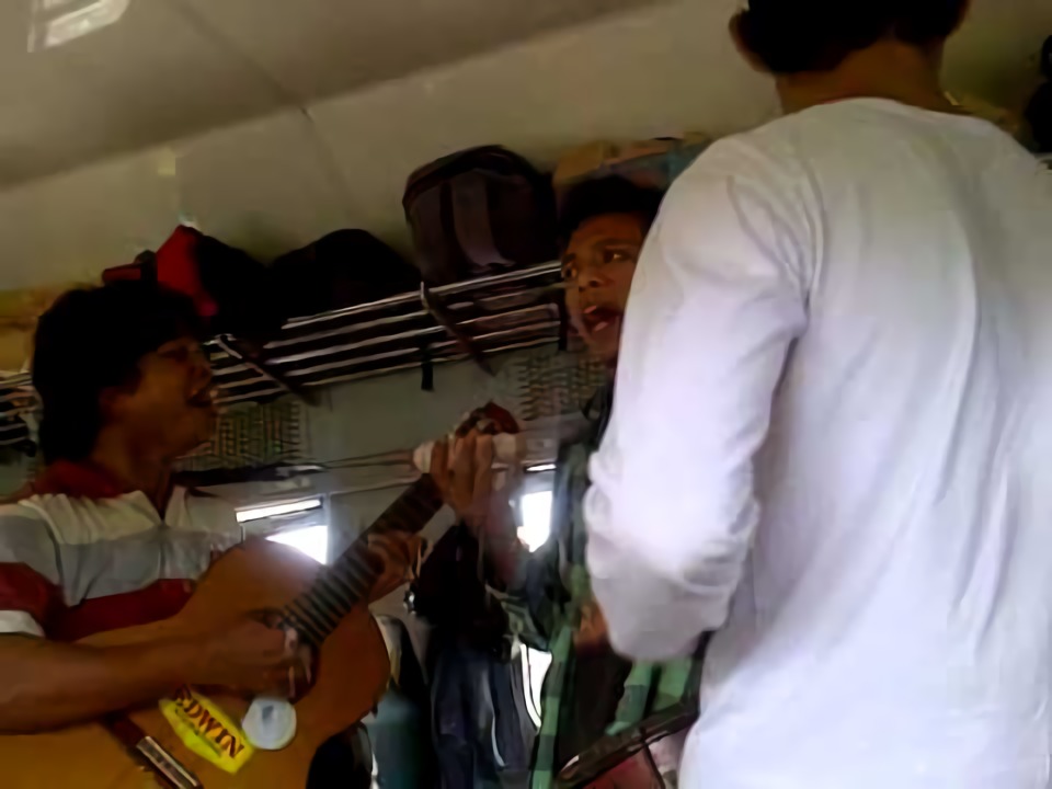 Dulu dan Sekarang, Perjalanan Mudik Naik Kereta Kini Lebih Nyaman