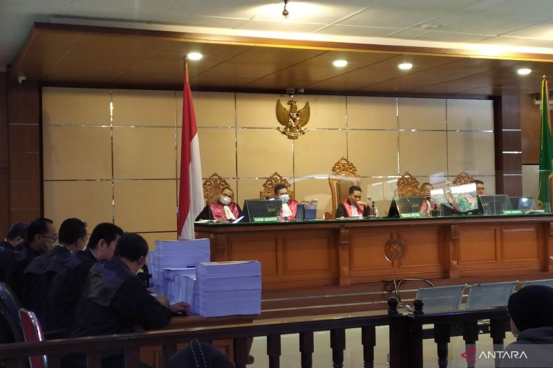 Wali Kota Nonaktif Bekasi Rahmat Effendi Dituntut 9 Tahun 6 Bulan Penjara