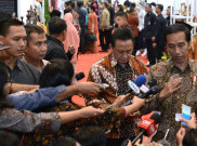 Presiden Jokowi Hadiahi Tujuh Sepeda Kepada Petani 