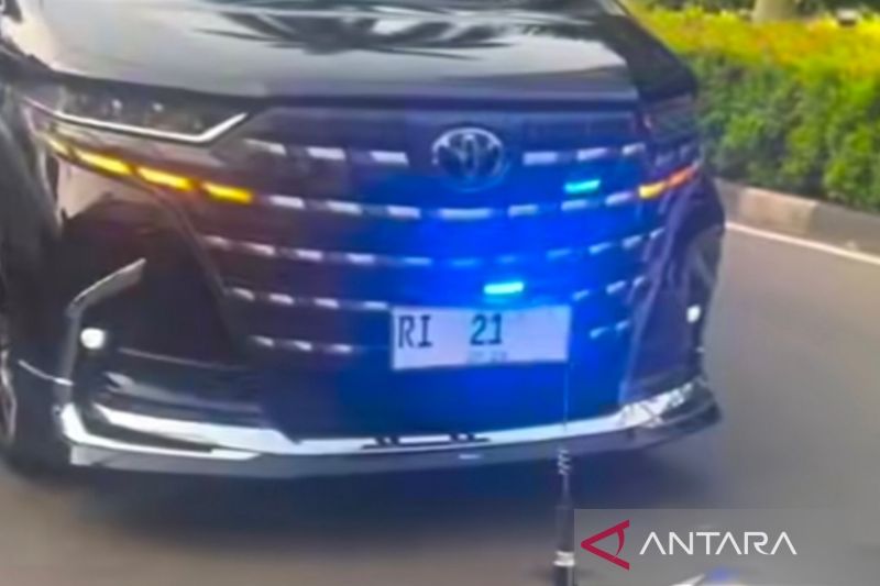 Jawaban Singkat Dirlantas Polda Metro Soal Video Viral Patwal RI 21 Intimidasi Warga di Persimpangan Senayan