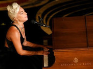 Tak Bisa Jalani Hidup Normal, Lady Gaga Benci Hidupnya