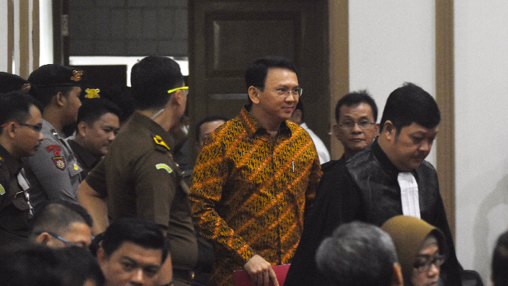 Hakim Bacakan Vonis Ahok 9 Mei 