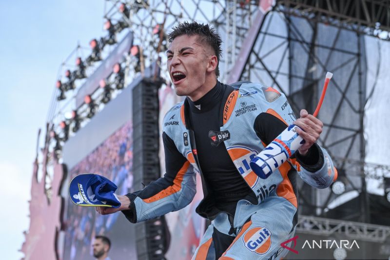  Gempa Sejarah di MotoGP Mandalika! Raul Fernandez Cetak Rekor Lap Tercepat 1 Menit 28,725 Detik