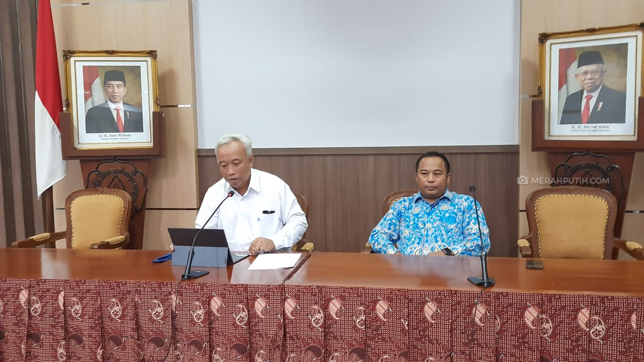 Kemendikbudristek Batalkan Pelantikan Rektor UNS