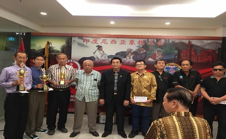 Peraih kejuaraan kategori senior
