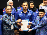 Ketum Demokrat AHY Serahkan Dukungan 3 Calon Gubernur Pilkada 2024