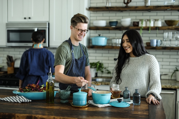 Kepingin Jadi Koki Terkenal Tapi Masak Air Aja Hangus, Ikuti Cara-Cara Ini