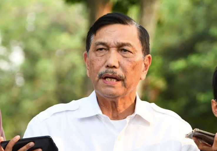 Luhut Bakal Uji Coba Bansos Tunai Langsung Pakai AI Awal 2027