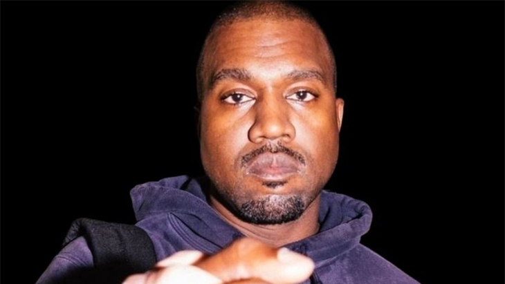 Kanye West Jual Kaus Seharga Rp 300 Ribuan Bergambar Swastika, Diiklankan di Acara Super Bowl 2025