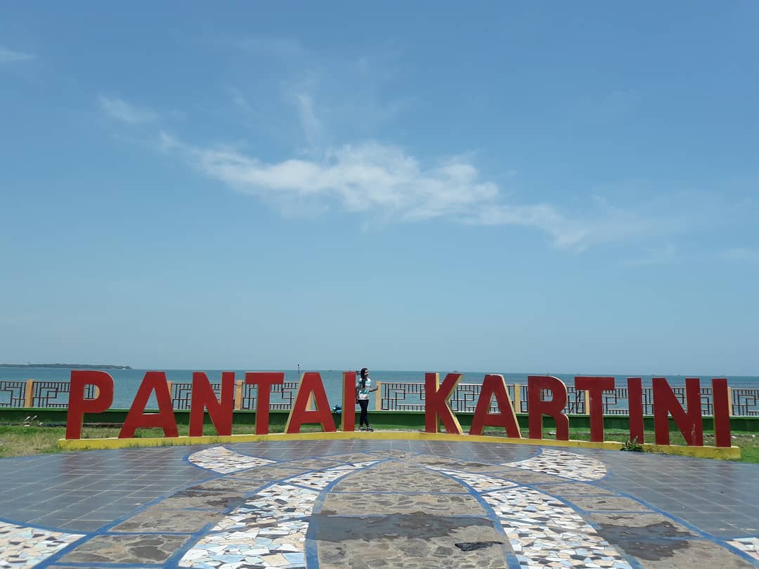 Pantai Kartini (Instagram/ariyantii1702)
