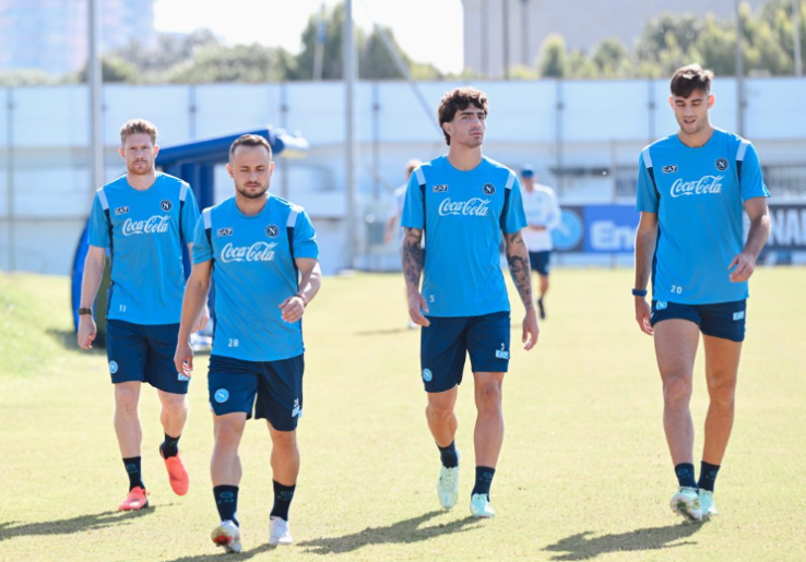 Link Live Streaming Napoli vs AS Roma Serie A: Ambisi Serigala Ibukota Rebut Puncak Klasemen
