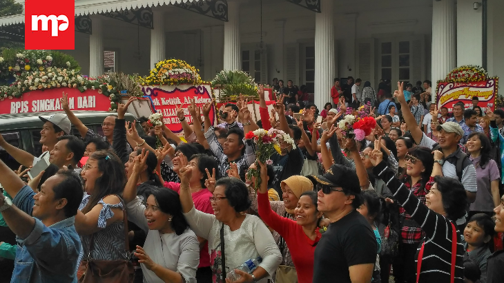Balai Kota Dihebohkan dengan Drone
